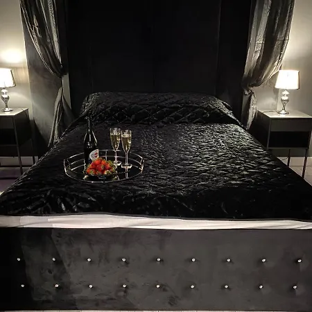 Hotel Gray